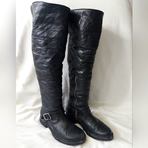 Black Frye Vanessa OTK Leather Boots—Fits Women's Size 8—Shearling Wool Lining - Picture 1 of 16